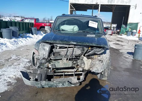 2006 Jeep Commander from USA, damaged, VIN 1J8HG48N46C352326